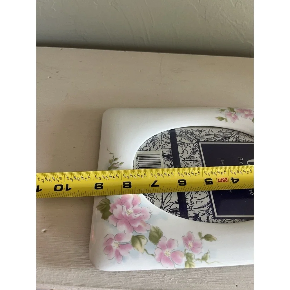 Vintage Ceramic Picture Frame White Pink Floral 5x7 Cottagecore Grannycore Sweet